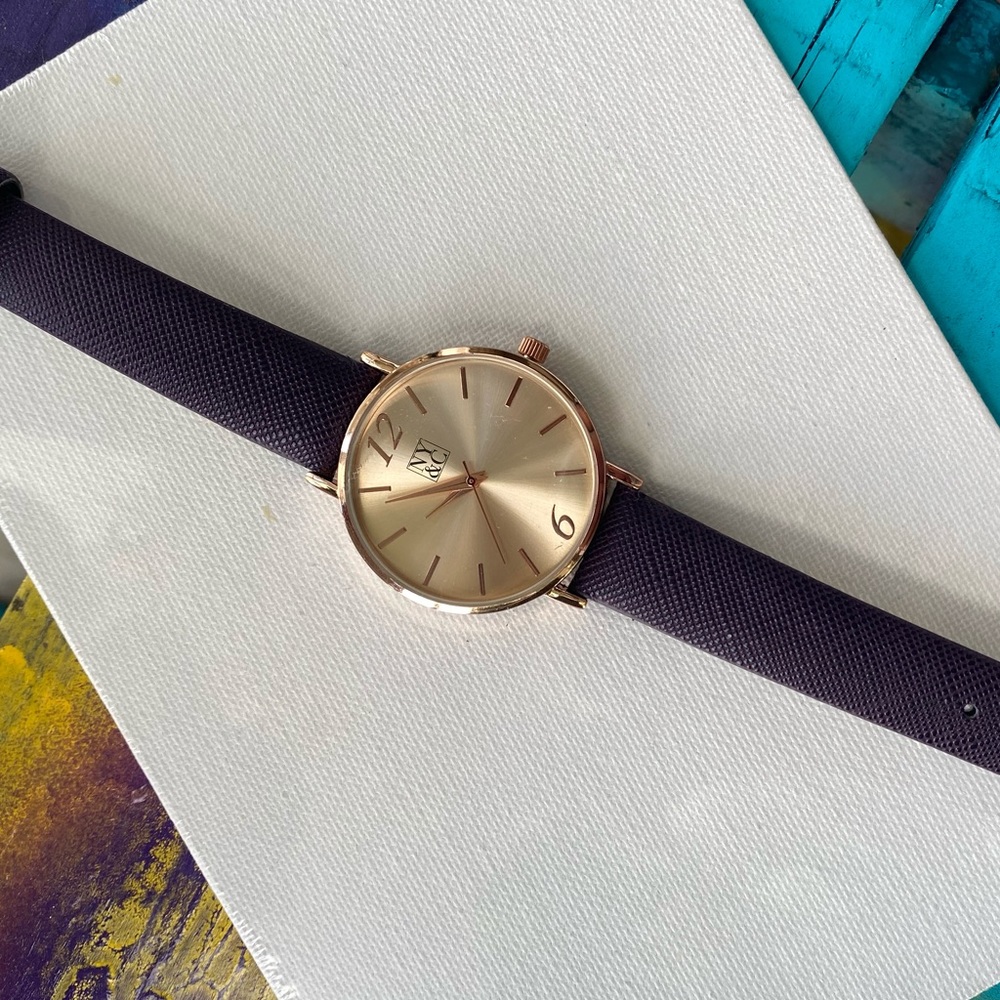 New York & Company Watch